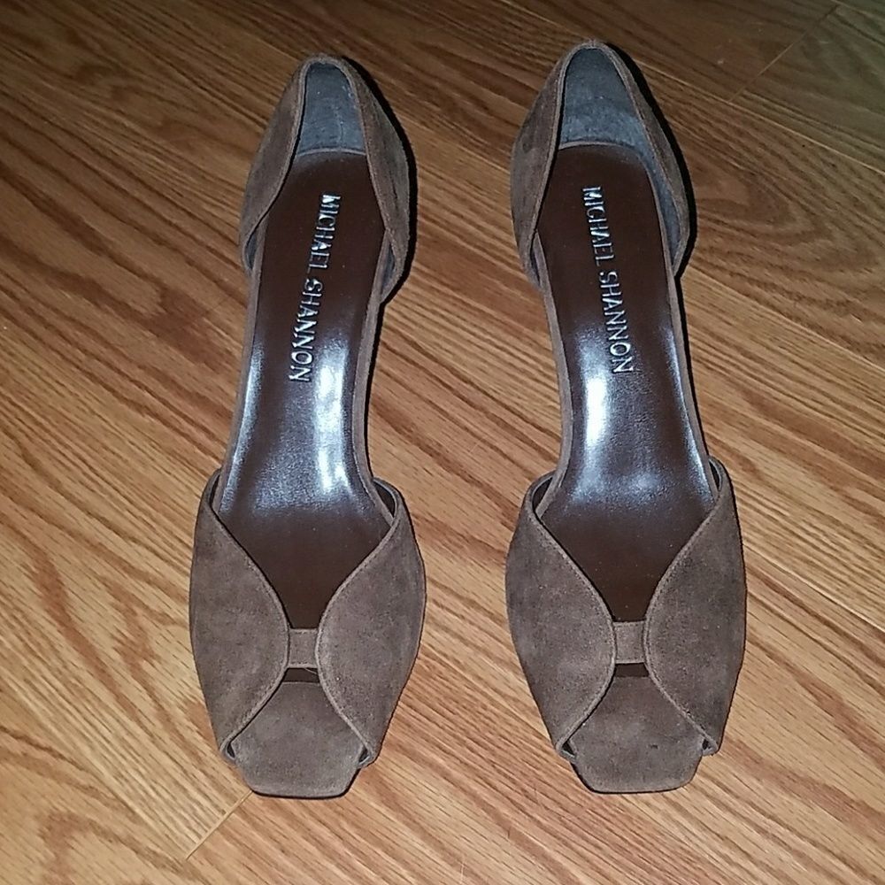 Michael Shannon leather brown heels Sz 6 EUC